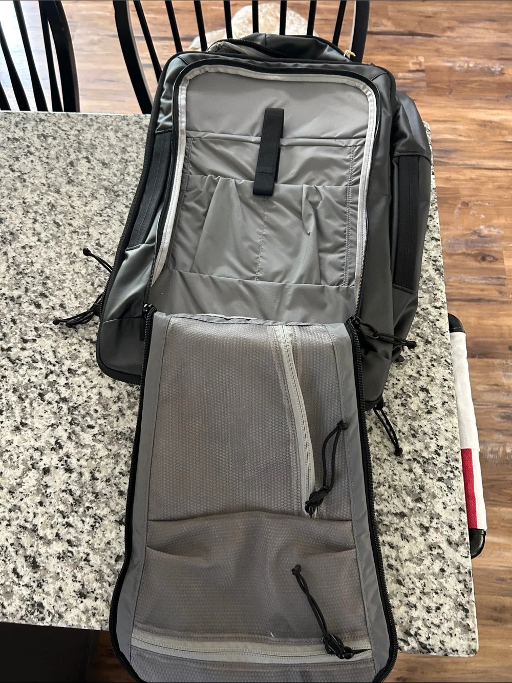 Mystery Ranch Mission Rover 30 Black Travel Bag Backpack NWT